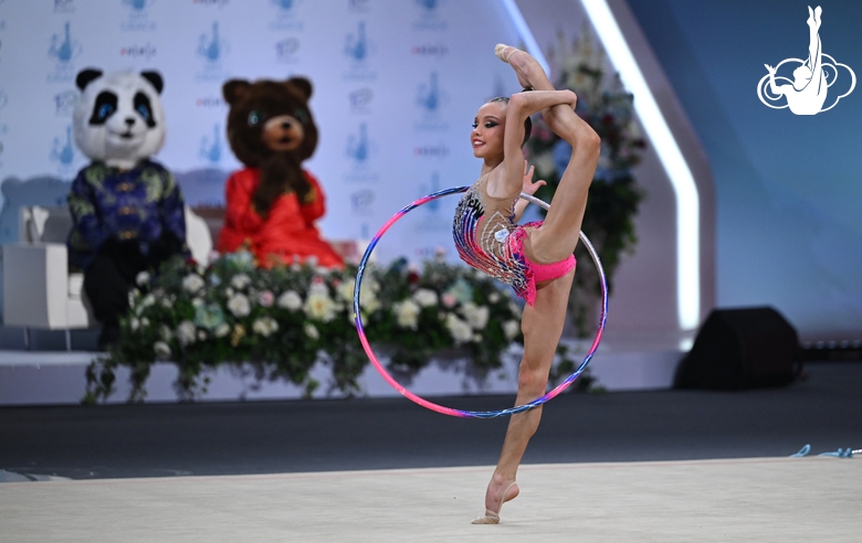 Veronika Malinina during the hoop exercise