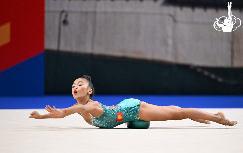 Asel Arapova during the ball exercise