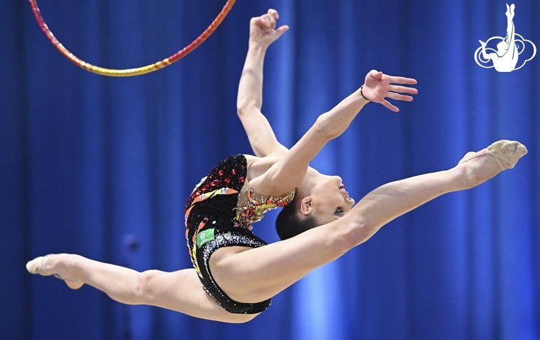 Mariia Borisova during an exercise with a hoop