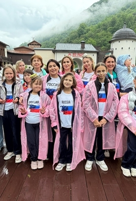 Солнечные дети вместе с родителями отправились на экскурсию на «Розу Хутор»