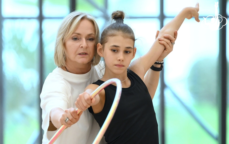 Russia’s Honored Coach Tatyana Sergaeva came to the Academy for the second stage of the group selection procession