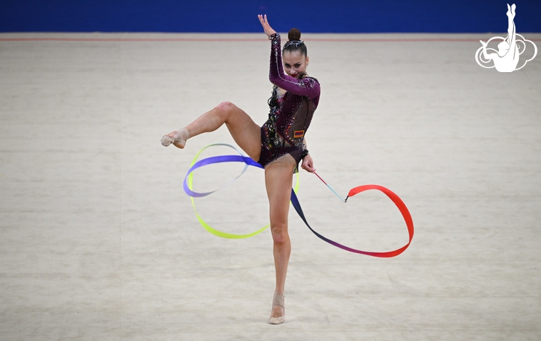 Silva Sargsyan during the ribbon exercise
