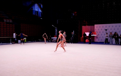 Featuring how warmly the Olympic champion congratulated juniors