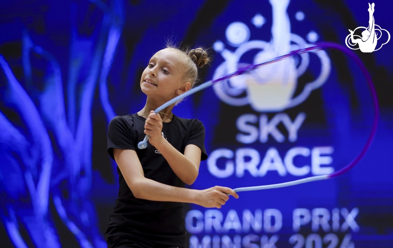 Sofia Smirnova during the exercise with a jump rope  at floor testing