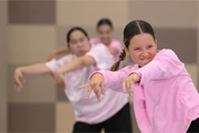 Alla Dukhova's dance studio TODES intensive course participants during a flash mob