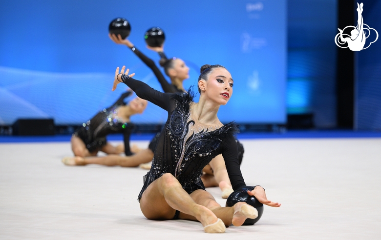Academy group team during an exercise with balls