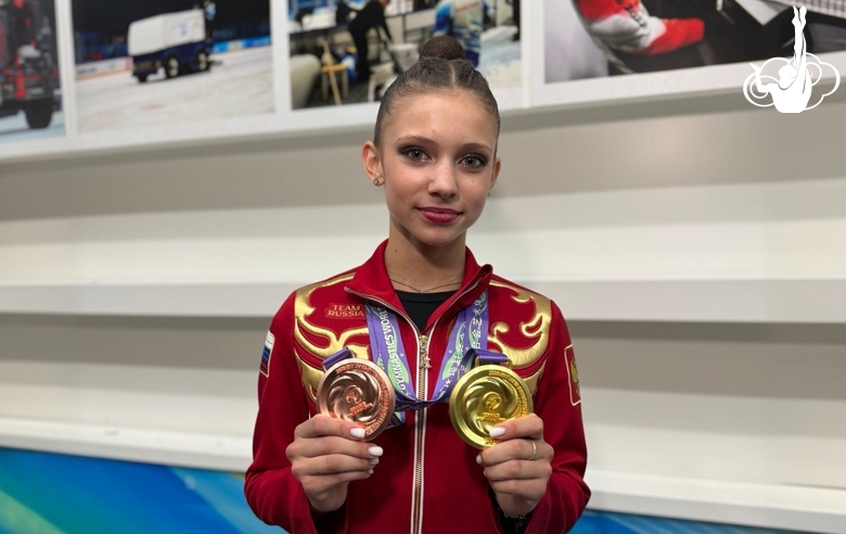Арина Ковшова завоевала золотую и бронзовую медали на Rhythmic World Challenge Cup в Пекине