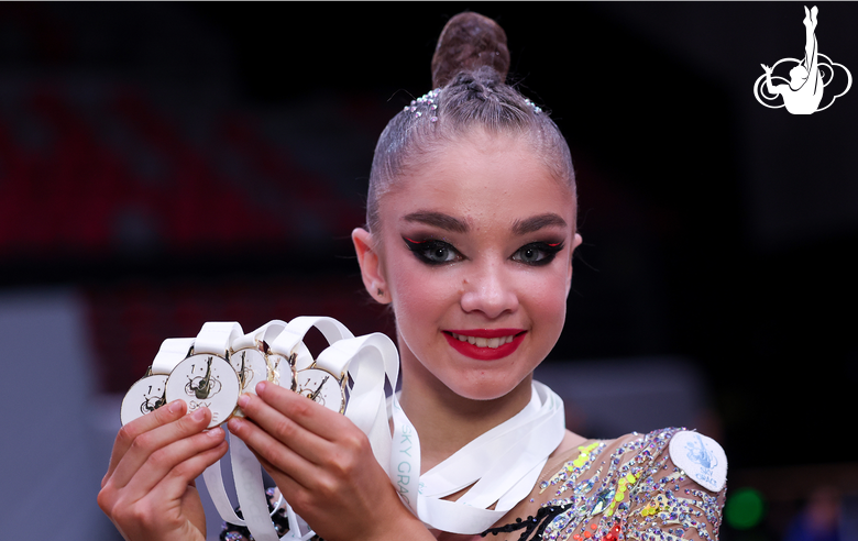 «Надо каждый раз идти вперед и не сдаваться!» Ксения Савинова — об итогах международного турнира «Кубок "Небесная грация"» и Beijing Top Open — 2025