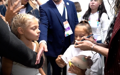 «Со мной пойдем? Я тебя забираю!»