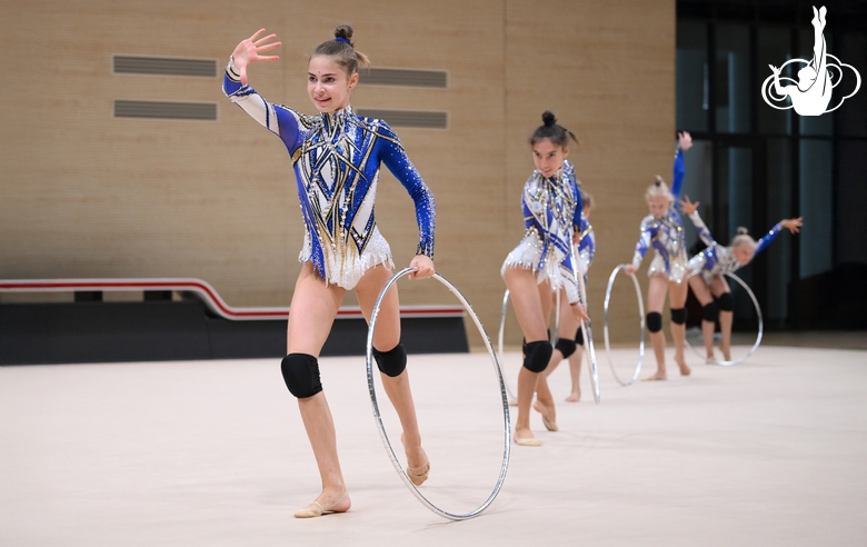 Групповички Академии во время контрольной тренировки перед турниром «Хрустальная роза»