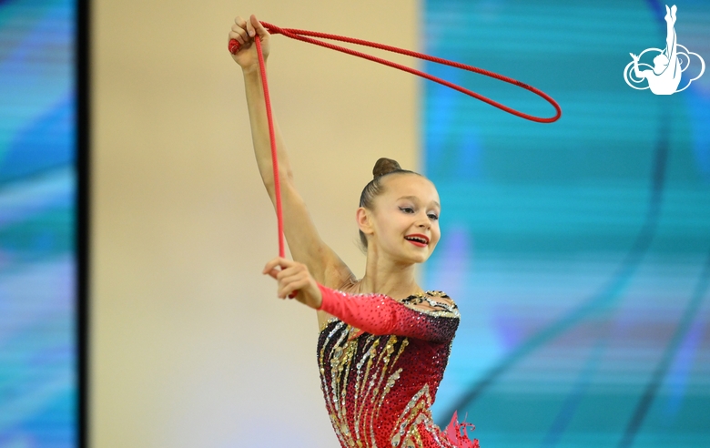 Yana Zaikina during the rope exercise