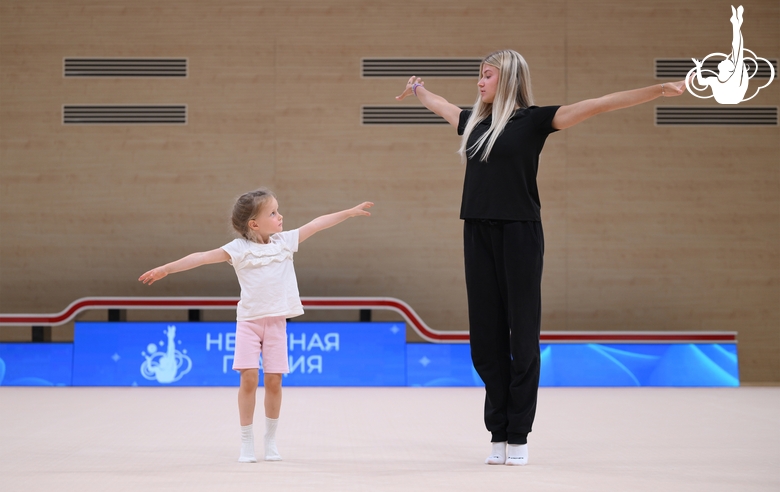 Участница первого отбора в группы дошкольного образования на новый учебный год с тренером Елизаветой Зорькиной