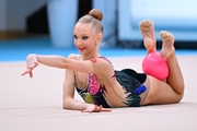 София Ланцова во время упражнения с мячом на всероссийском турнире «Кубок "Небесная грация"»