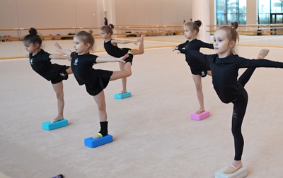 Alina Kabaeva visited a training session of preschoolers from the group of Elizaveta Zorkina and Elizaveta Chernova