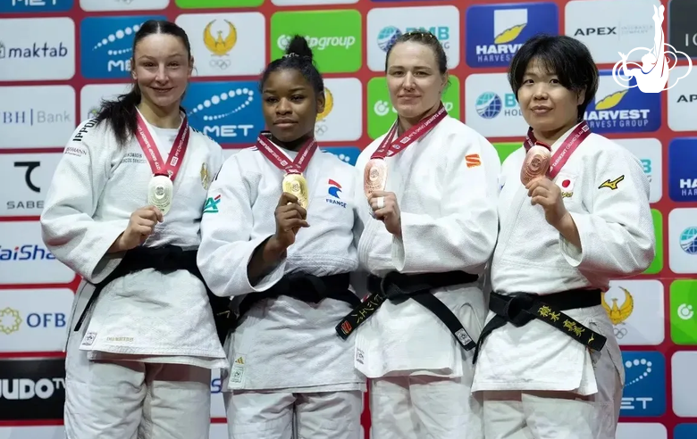 На турнире мировой серии «Большой шлем» в Ташкенте наши дзюдоисты завоевали четыре медали
