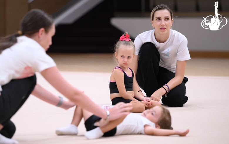 Academy coaches Elizaveta Chernova and Olga Frolova with young gymnasts during the selection process