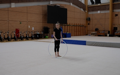 Больше важных моментов с тренировки Саши Борисовой из Москвы с Алиной Кабаевой и Ириной Гусаровой