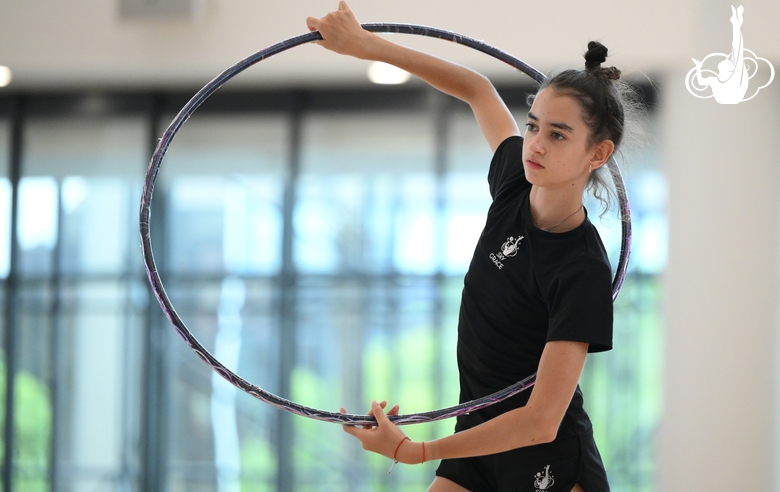 Anna Vakulenko during an exercise with a hoop