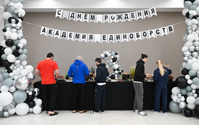 Chefs prepared desserts for athletes in honor of the birthday of the Martial Arts Academy’s birthday