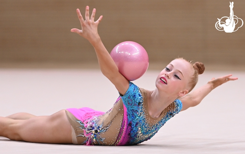 Olga Chernykh during an exercise with a ball at an assessment training session