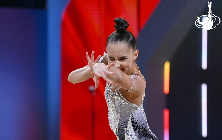 Mariia Borisova during the hoop exercise