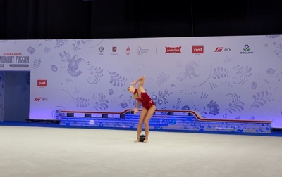We show how the routine of Mariia Borisova from St. Petersburg with ball was created