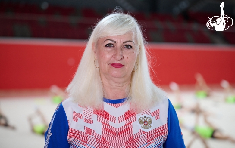 «Девчонки все счастливы!» Заслуженный тренер России Ирина Савкина — о тренировках гимнасток из Белгорода в Сириусе