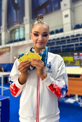 Ксения Савинова выиграла пять из пяти медалей на первом этапе «Кубка сильнейших»