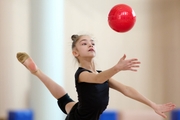 Ksenia Savinova during an exercise with a ball