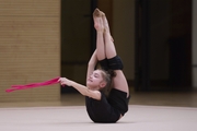 Ksenia Savinova performs the droplet element during training