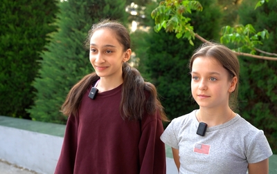 Safina Iskanderova and Daria Lavrova came to cheer on the participants at the World Cup stage in Tashkent