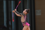 Ksenia Savinova with clubs during at an assessment training session