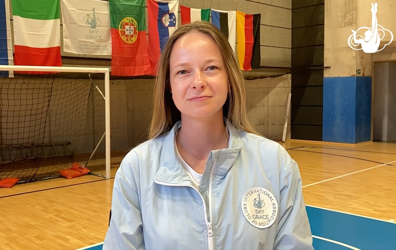 "We came to make the audience happy!" Coach Anastasia Ravskaya talks about the tournament in Italy