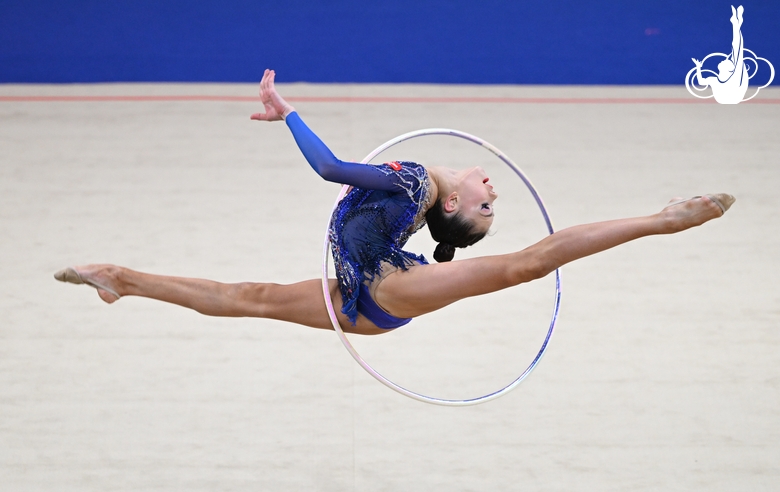 Ulyana Yanus during the hoop exercise