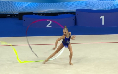 В чем секрет исполнения жете ан турнан? Показывает олимпийская чемпионка Алина Кабаева