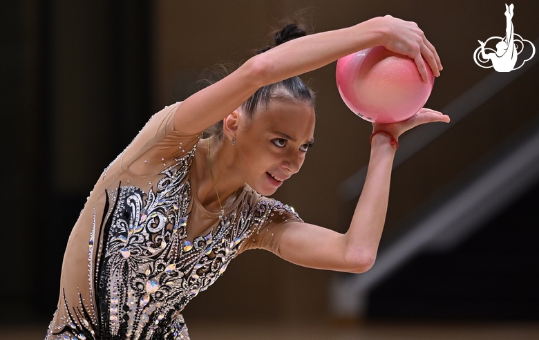 Софья Воробьева во время контрольной тренировки перед международным турниром «Кубок "Небесная грация"» и Beijing Top Open — 2025
