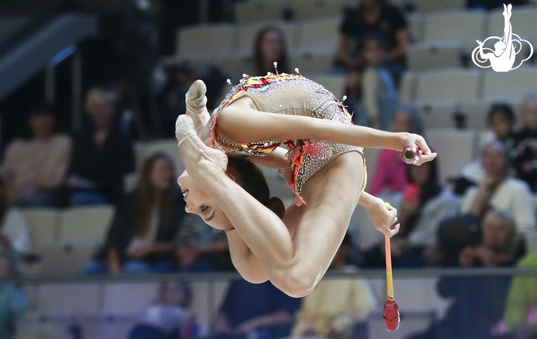 Mariia Borisova (Russia) doing an exercise with clubs