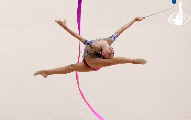 Elvira Belyaeva during an exercise with a ribbon