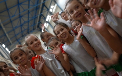 Direct line for young gymnasts with their icons at the third stage of the Cup of the Strongest
