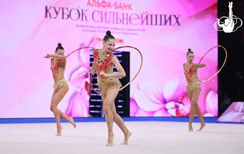 Group team gymnasts from the Omsk Region during the hoops routine