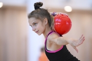 Jimena Dominguez during an exercise with the ball