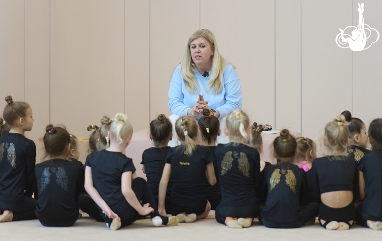 Young gymnasts during a session with psychologist Irina Kozyr