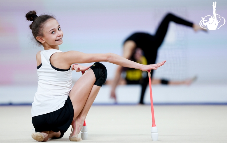 Alesya Naifonova during floor testing