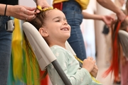 Young Academy guest in the hairstyle area