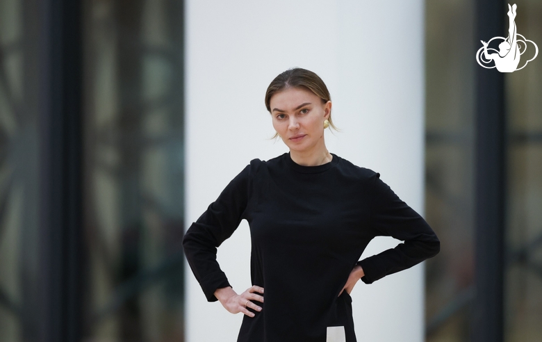 22 мая 2026 года. Олимпийская чемпионка Алина Кабаева во время тренировки в Академии