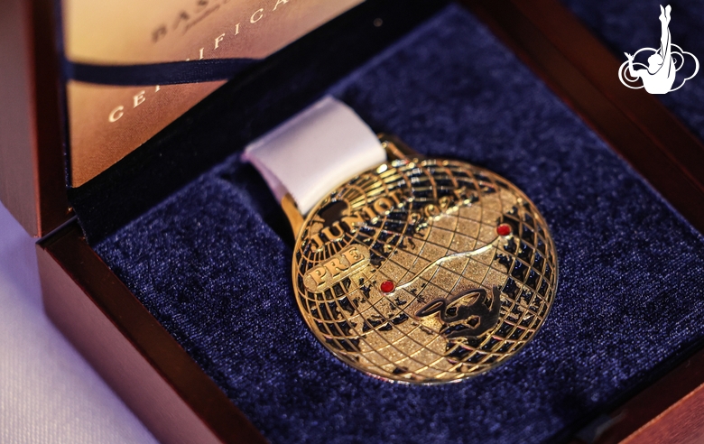 The gold medal of the Sky Grace Cup tournament