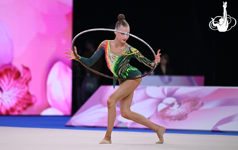 Ksenia Saliy during an exercise with a hoop