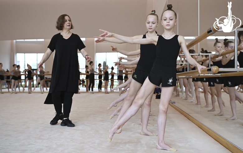 Yulia Kasenkova, senior teacher at the Vaganova Russian Ballet Academy conducts a master-class