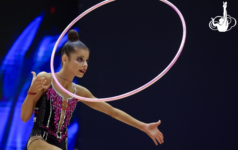 Karolina Tarasova during an exercise with a hoop