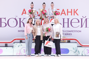 18 июня 2025 года. Олимпийская чемпионка Алина Кабаева во время церемонии награждения на этапе «Кубка сильнейших» в Академии
